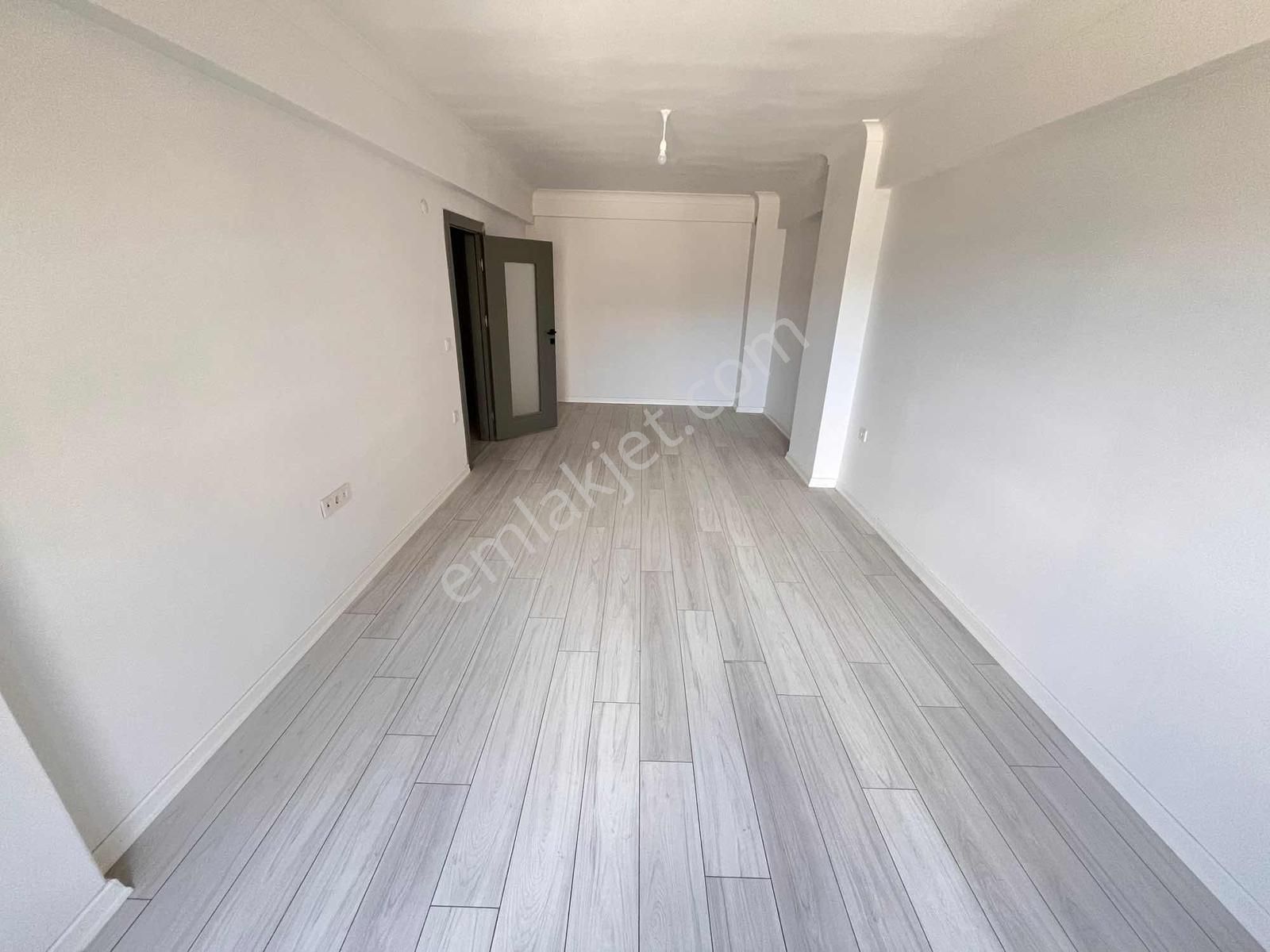 Havuzlu Kapalı Otopark Lüks Site İçerisinde 2+1!!! - Görsel 26