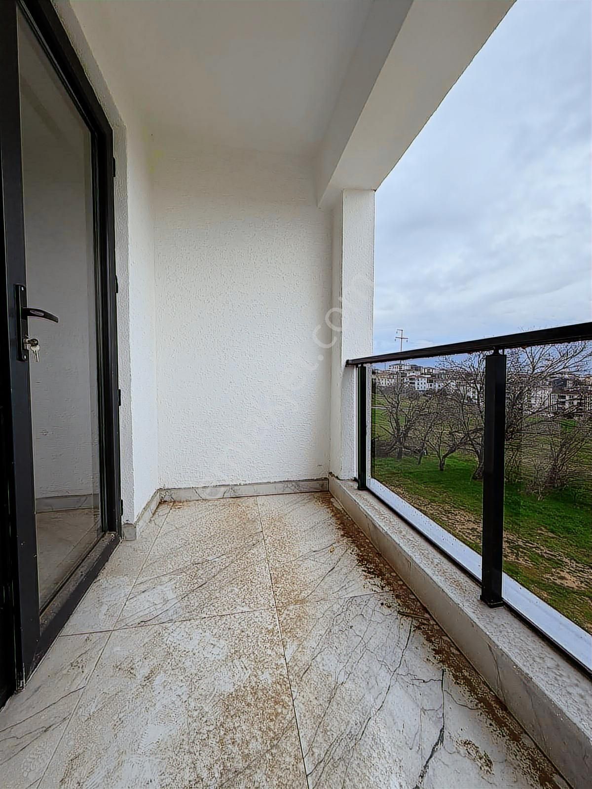 Çorlu Rumelide 3+1 Ara Katta İsaknlı 140 M2 Geniş Ferah Daire - Görsel 7