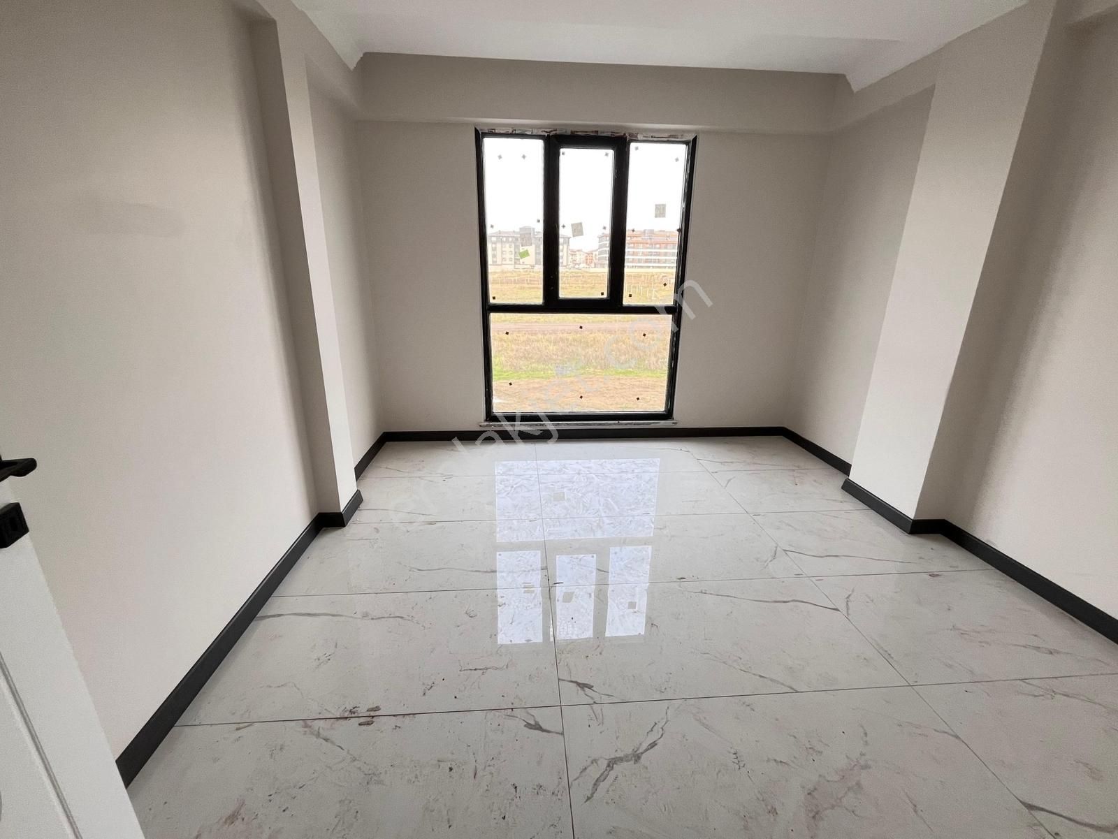 Çorlu Ç.çeşde 1+1 65 M2 Satılık Daire - Görsel 3