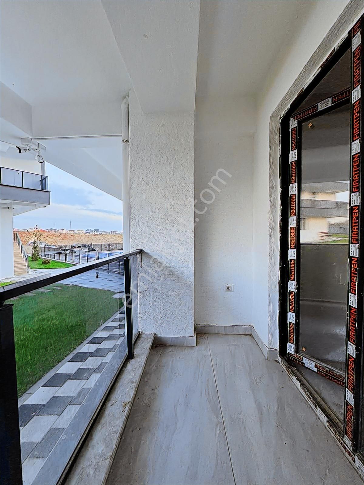 Rumeli'de 2+1 Geniş Kullanışlı Havuzlu Site İçinde Satılık Daire - Görsel 11