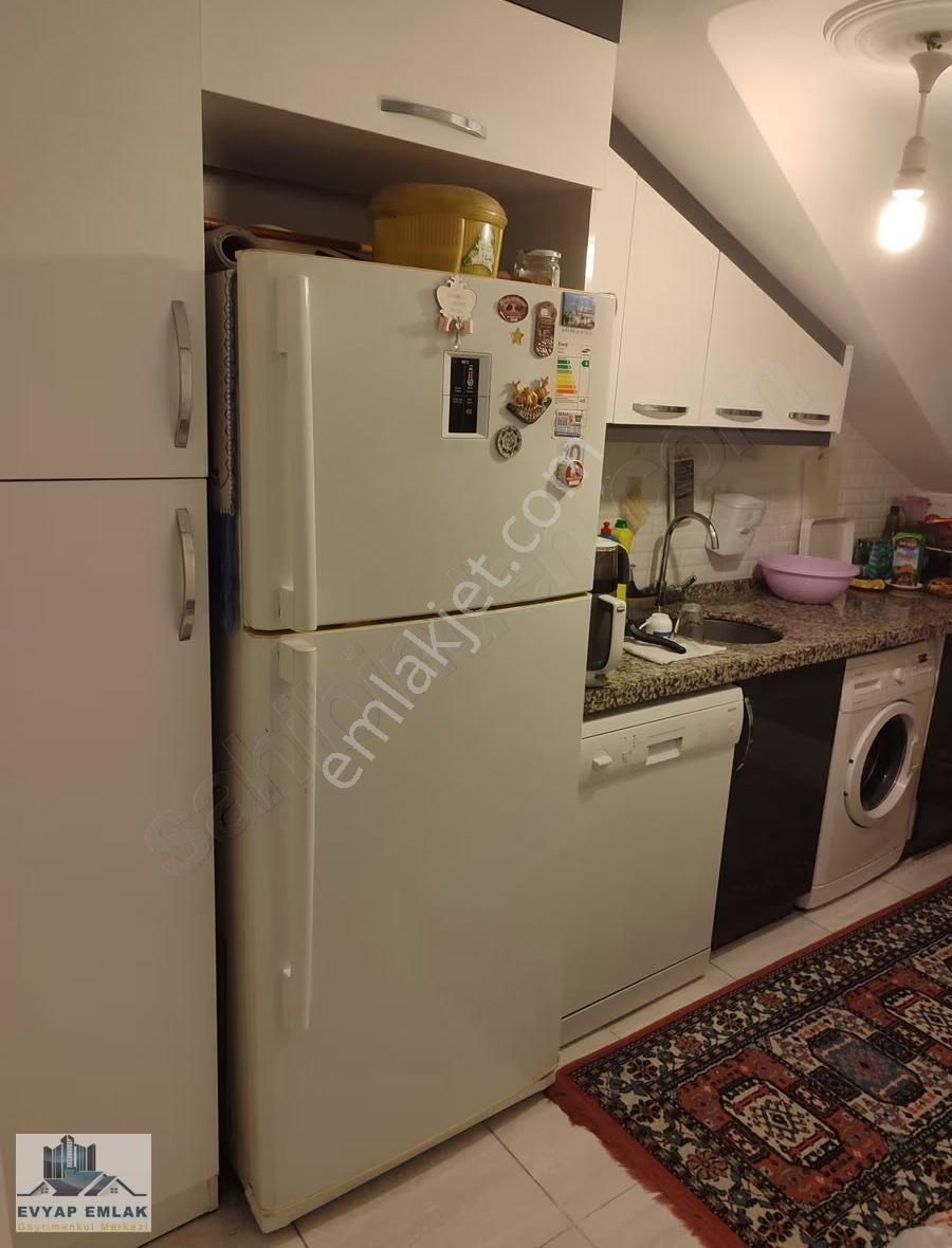 Bahçelievler Merkezi Konumda Genç Binada Eşyalı Kiralık Daire - Görsel 15