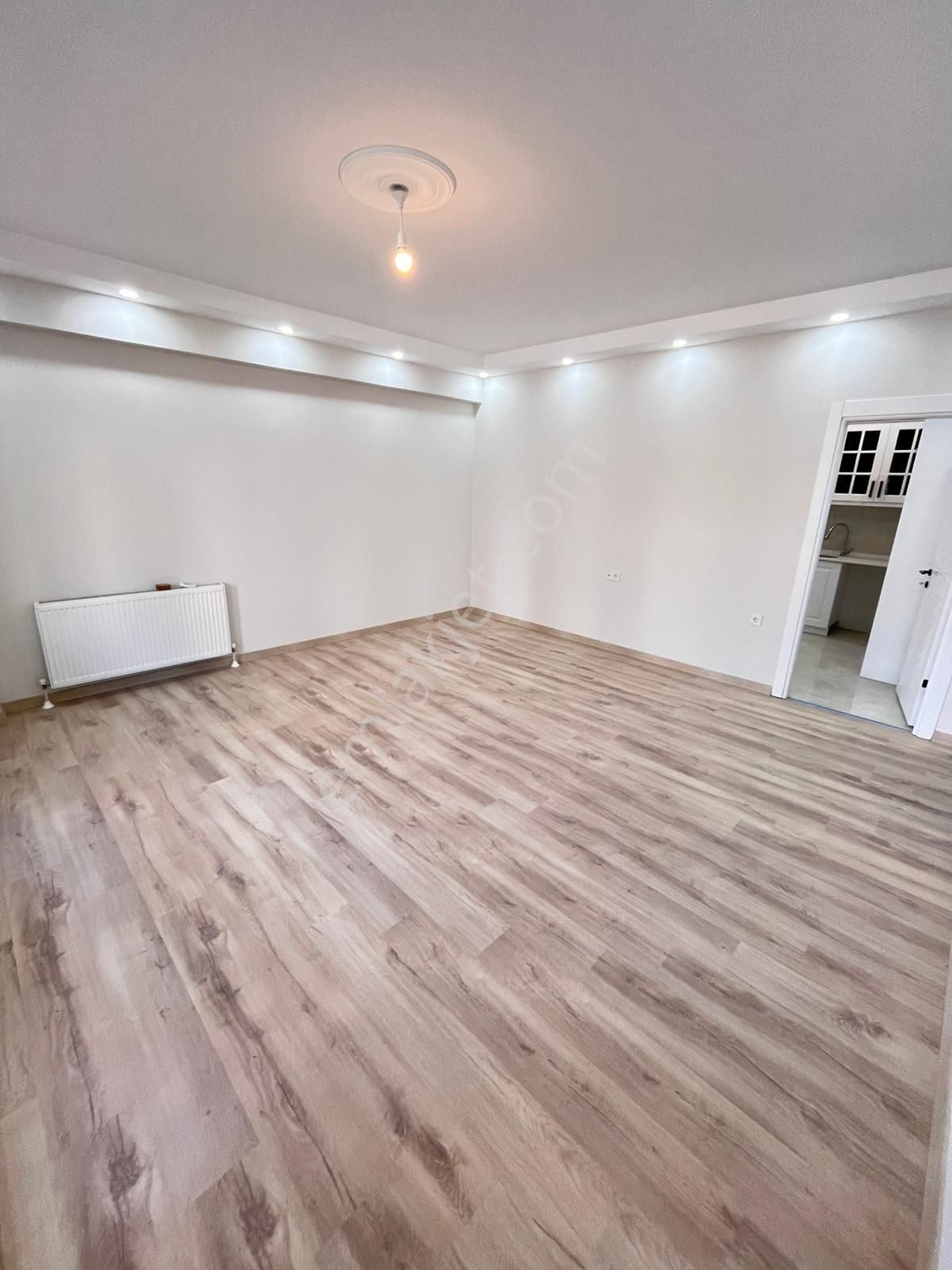 Çorlu Ç.çeşmede 2+ 1 Site İçinde Balkonlu Giriş Kat - Görsel 12