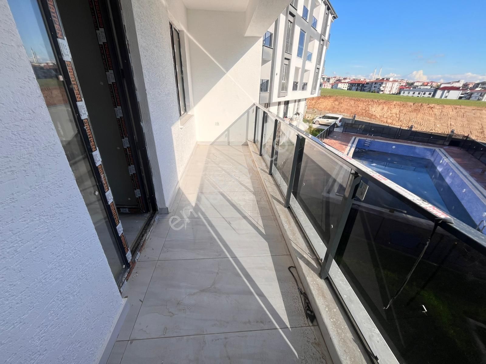 Çorlu Ç.çeşmede Havuzlu Site İçinde 2+1 Geniş Daire - Görsel 12
