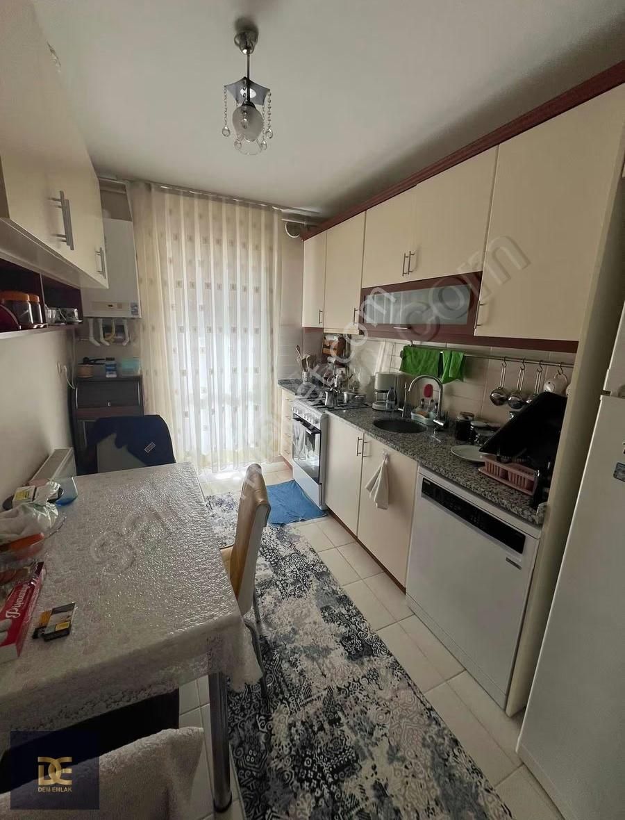 Tuzla Kıptaş-2 Satılık 115 M2 Balkonlu 3+1 Güvenlikli Site İçi - Görsel 12