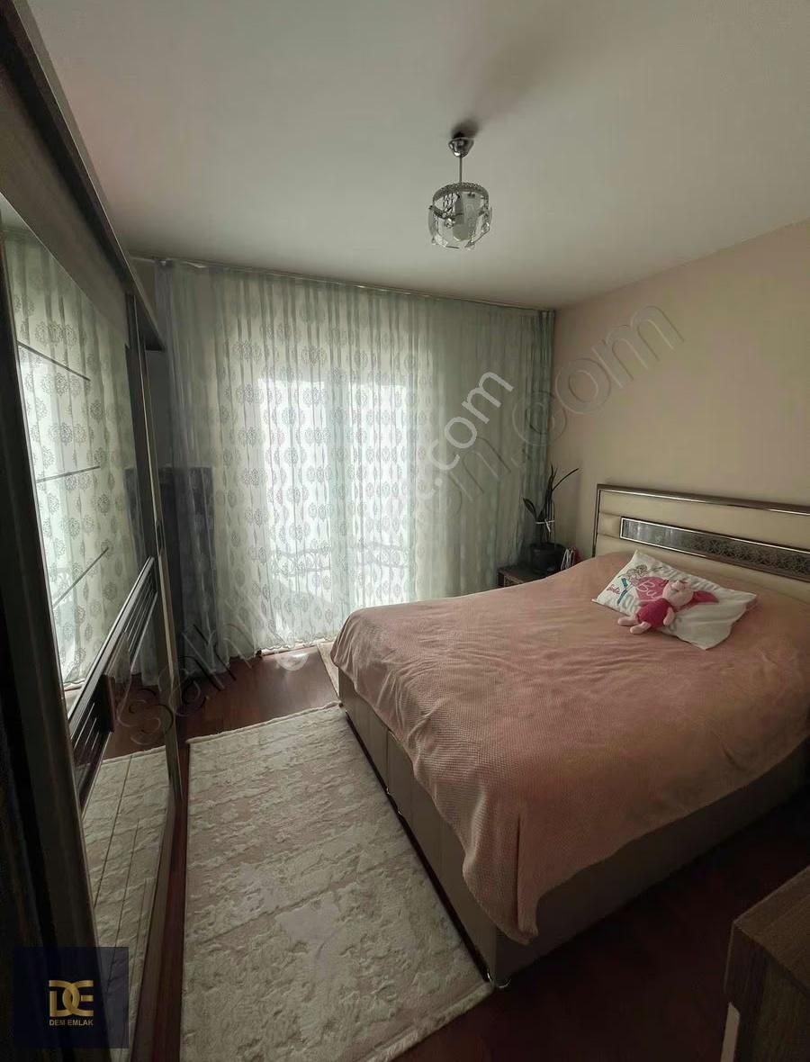 Tuzla Kıptaş-2 Satılık 115 M2 Balkonlu 3+1 Güvenlikli Site İçi - Görsel 8