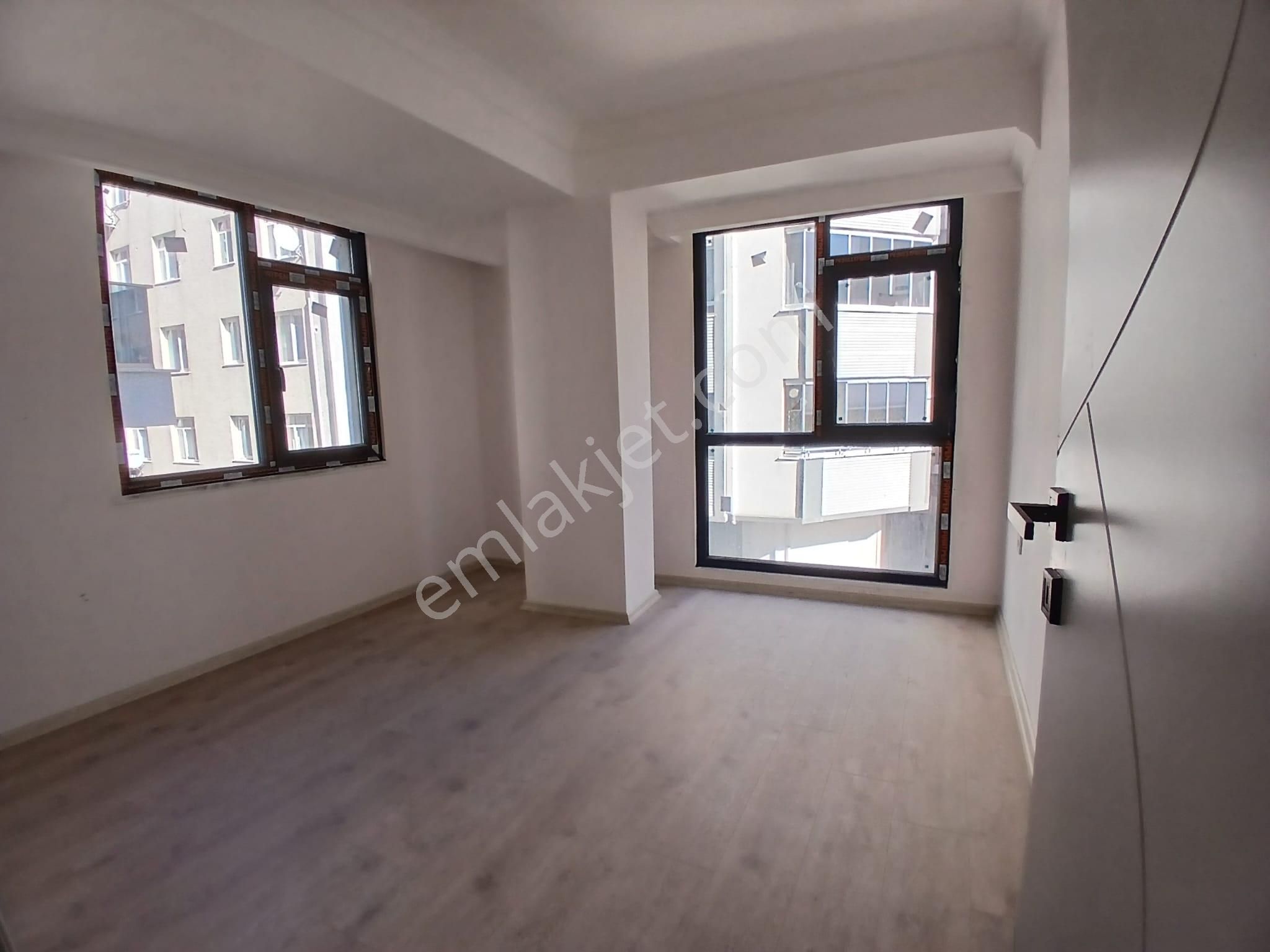 Bahçelievler Basın Sitesi Yakını Sıfır 2+1 Kiralık Daireler - Görsel 5