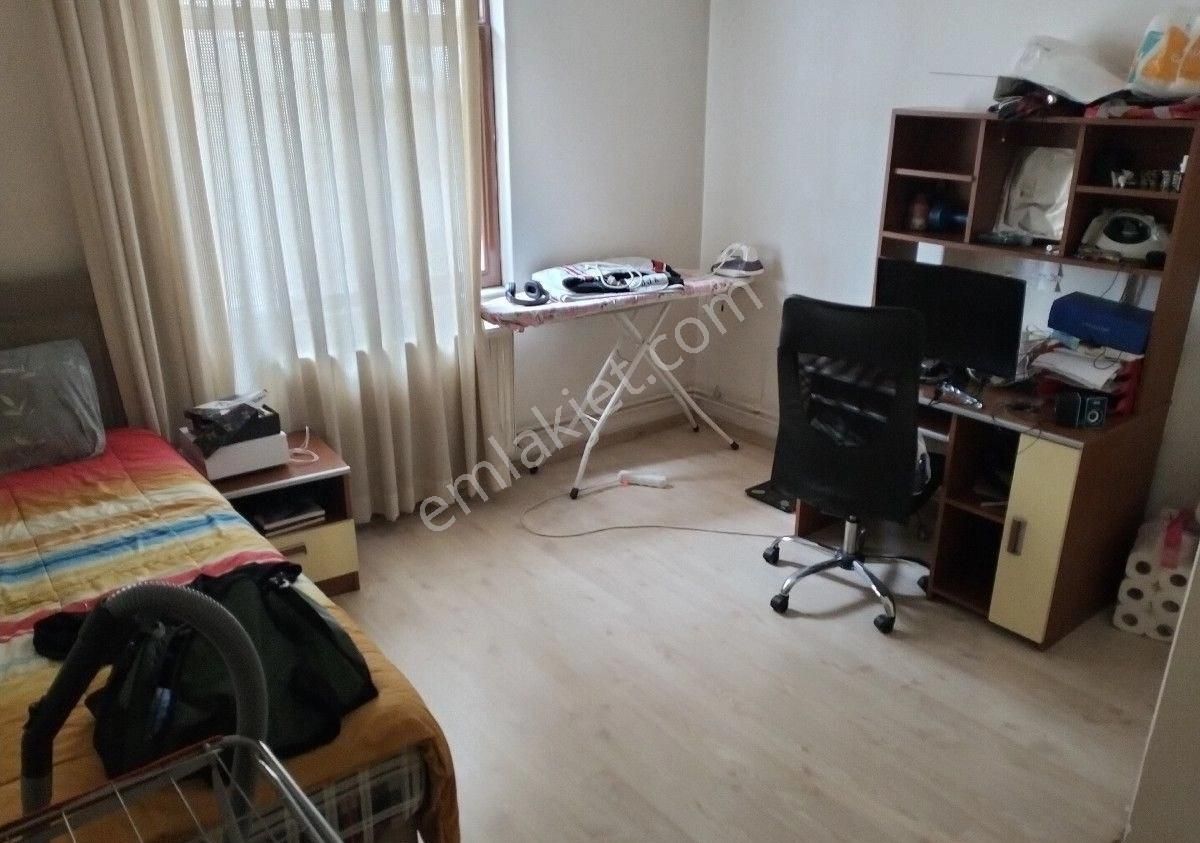 Zeliş Emlak'tan Yenimahalle Miralay Nazımbey'de Hastahane'ye 10 Metroya 5 Dakika Yürüme Mesafesinde - Görsel 5