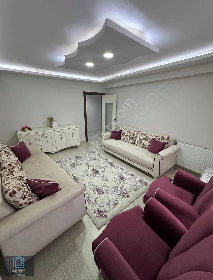 Gülpınardan Zafer Mahallesi Esenli Caddesi Satılık 3+1 Daire