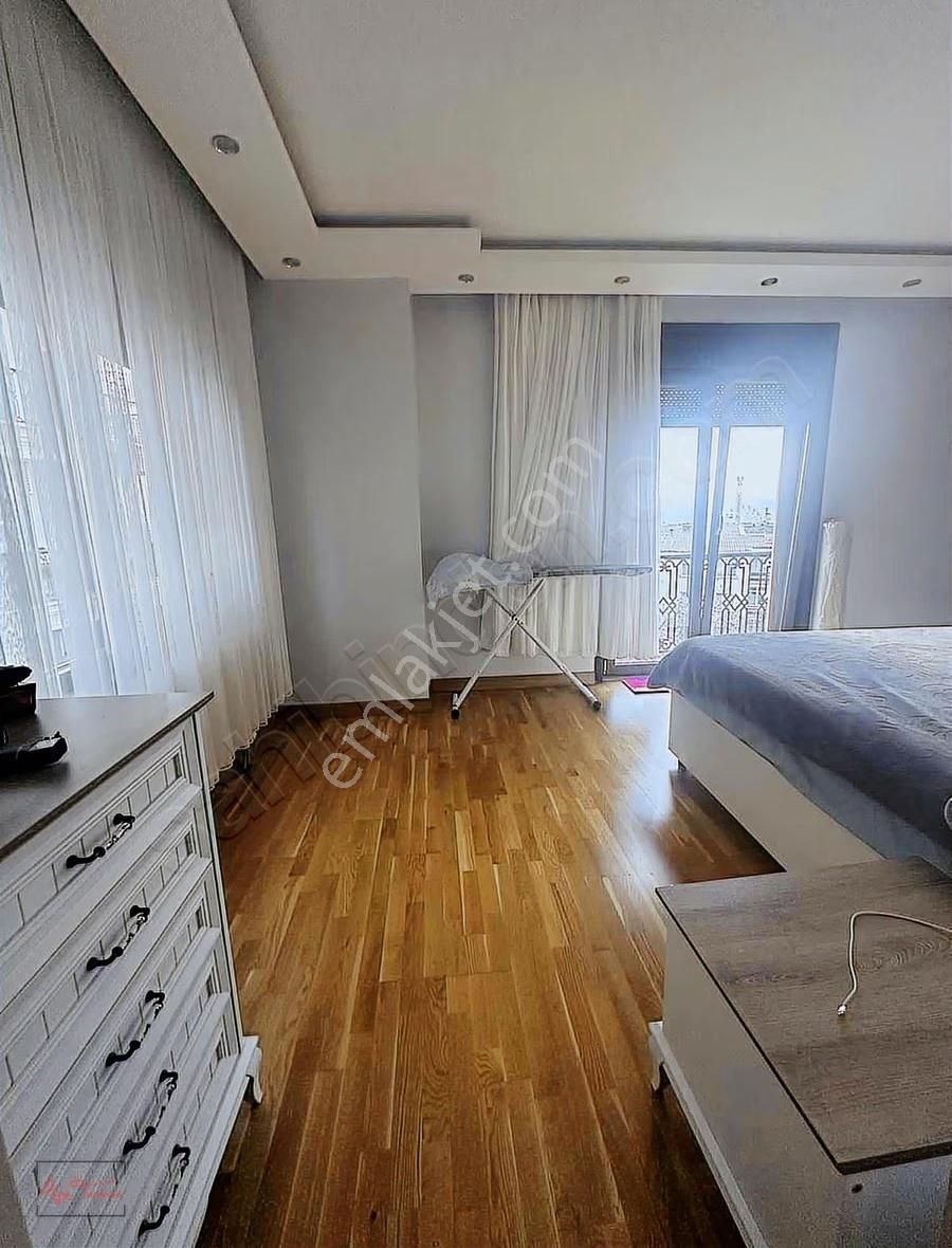 Tuzla Marina Balkonlu Geniş Merkezi Çok Güzel 3,5+1 - Görsel 24