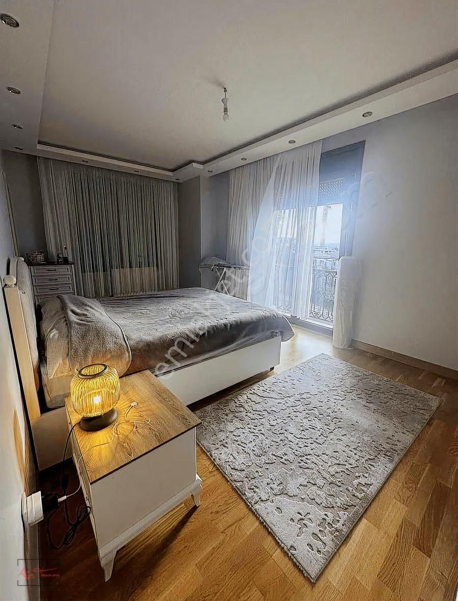 Tuzla Marina Balkonlu Geniş Merkezi Çok Güzel 3,5+1 - Görsel 25