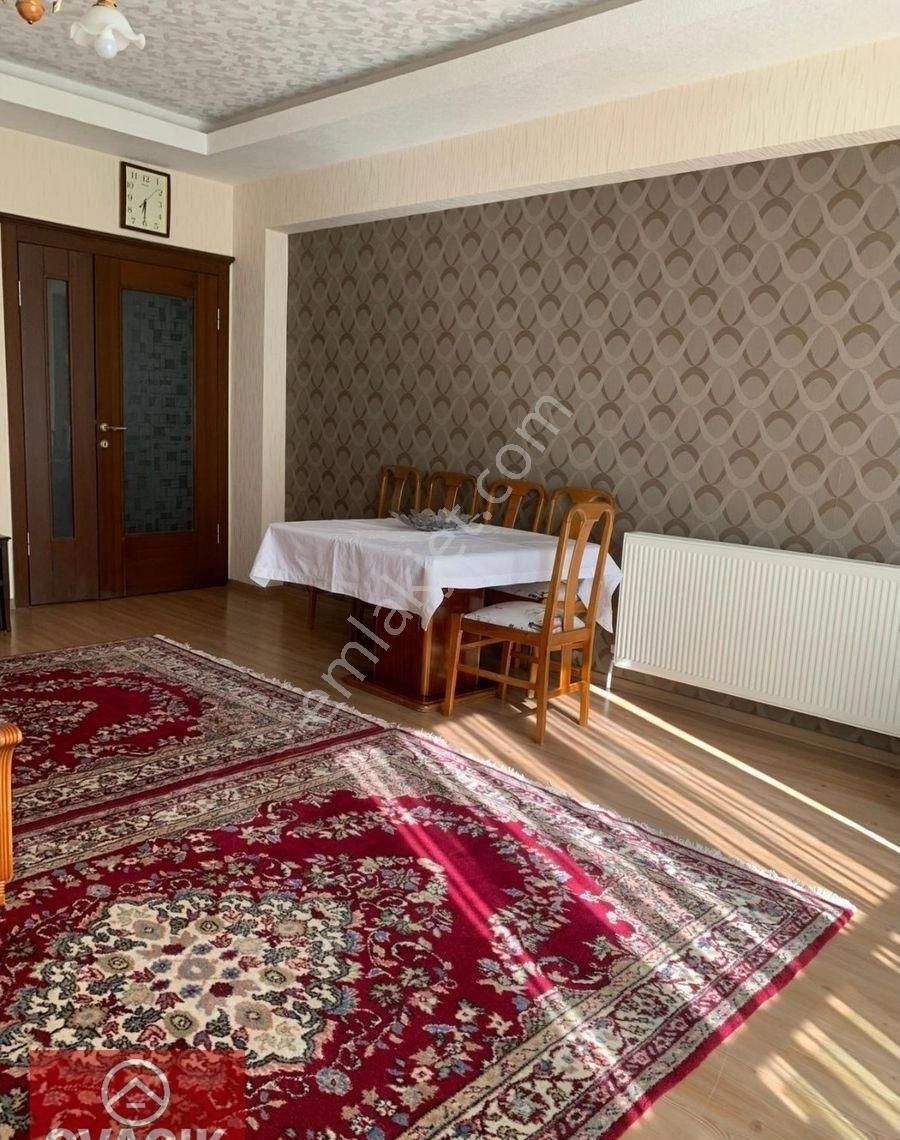 Kiralık Daire 4+1 Pursaklar Devlet Hastanesi Yanında Hicret Camiisine Yürüme Mesafesinde Ön Cephe - Görsel 15