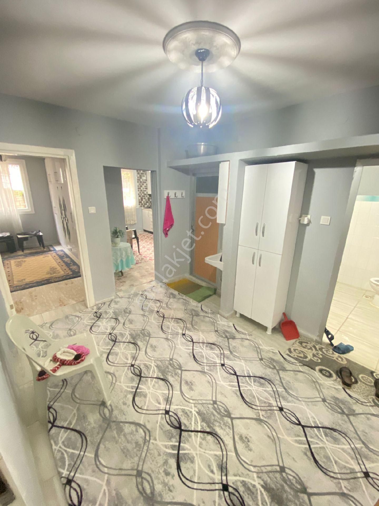 Mersin Toroslar Mithat Toroğlu Mah. 2 Katli Müstakil - Görsel 10