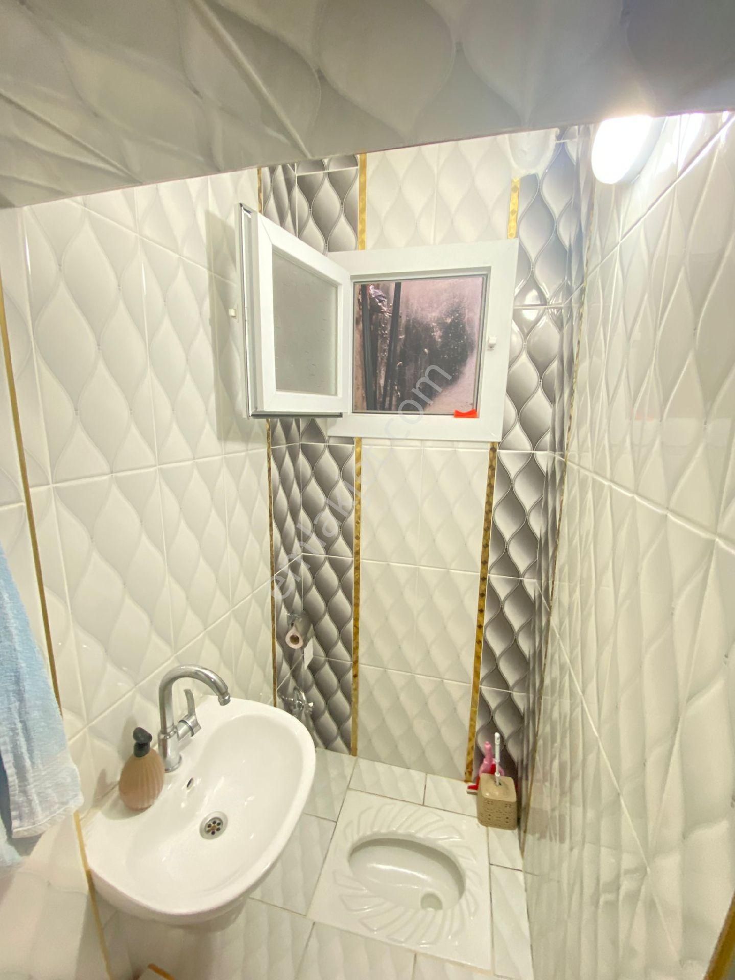 Mersin Toroslar Mithat Toroğlu Mah. 2 Katli Müstakil - Görsel 15