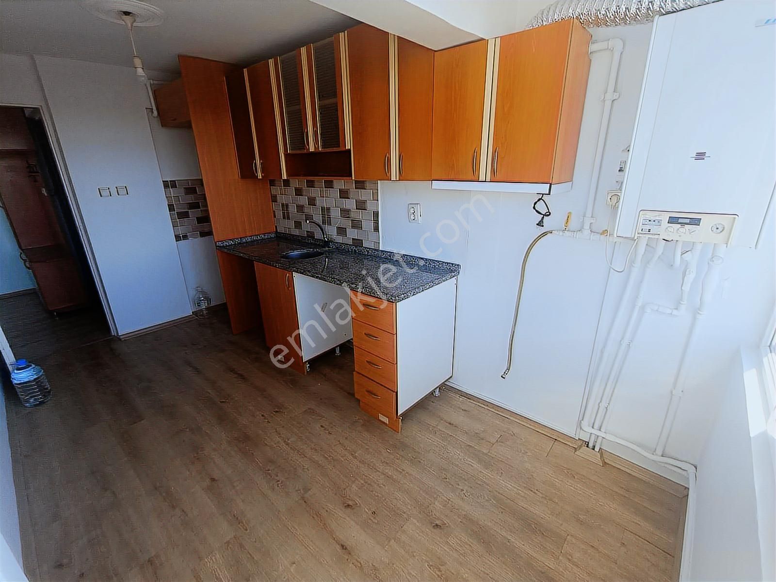 Havuzlar Göçmen Konutlarında 2+1 / 100 M² Satılık Daire