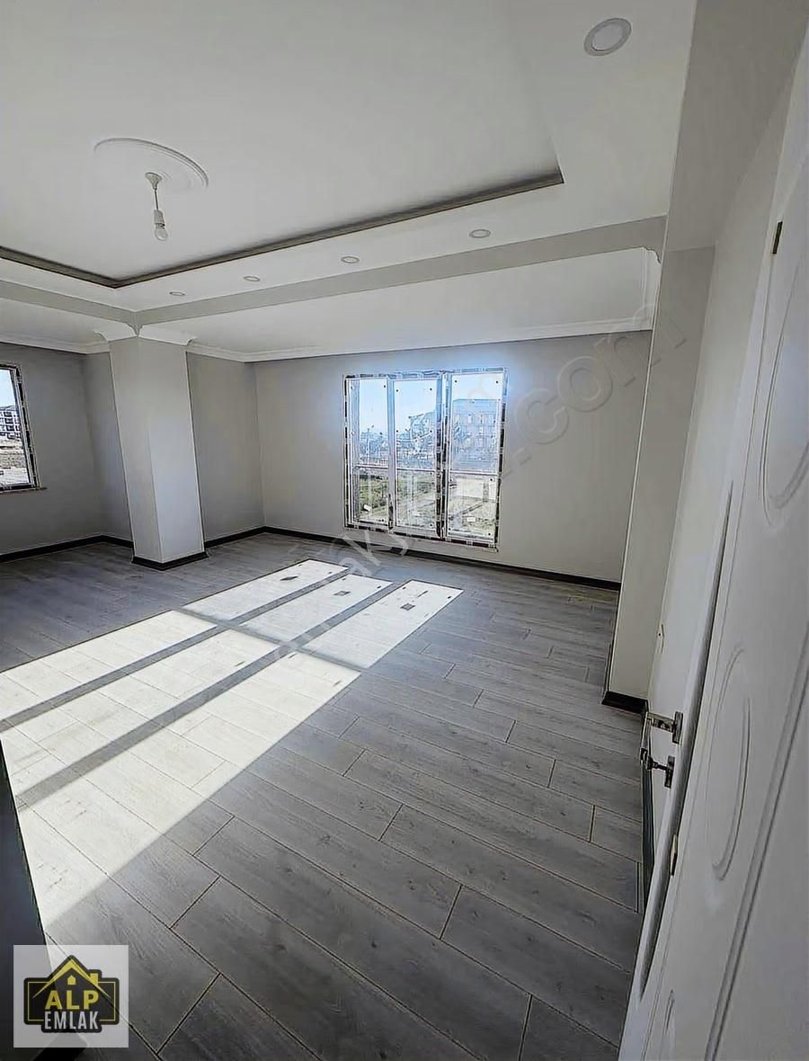 Alp Emlak'tan Selimpaşada Arakat Ebeveyn Banyolu Daireler - Görsel 6