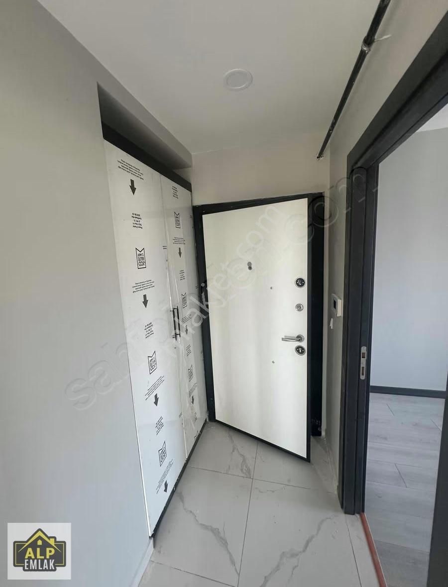 Alp Emlak'tan Selimpaşada Arakat Ebeveyn Banyolu Daireler - Görsel 10
