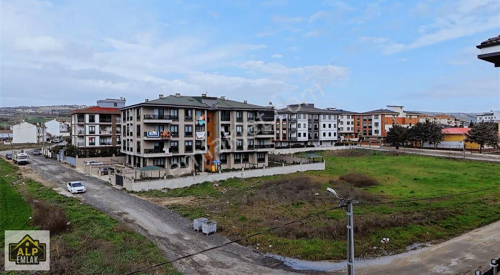 Alp Emlaktan Selimpaşada 4kat 1 Emsal 700 Metre Köşe Başı Satlık - Görsel 2