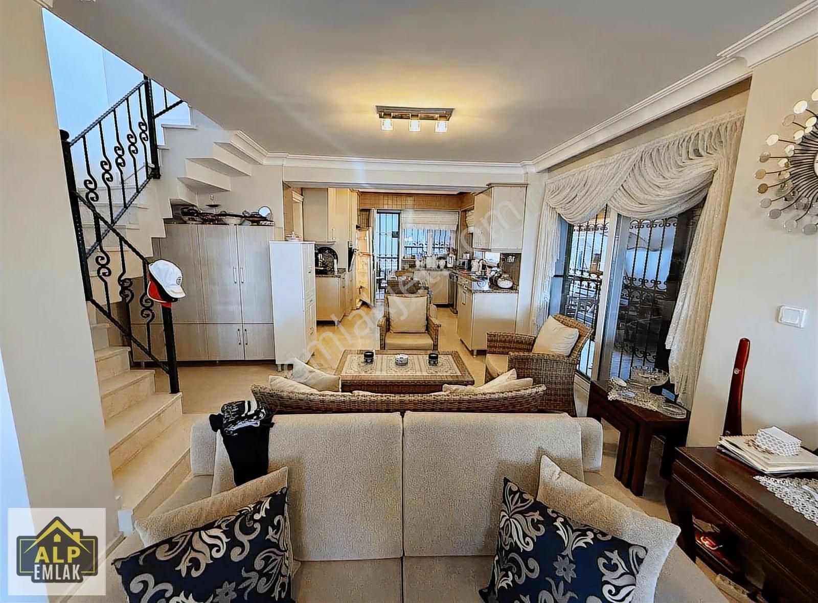 Denizkent Sitesinde Havuzlu Denize 0 Müstakil Villa - Görsel 11