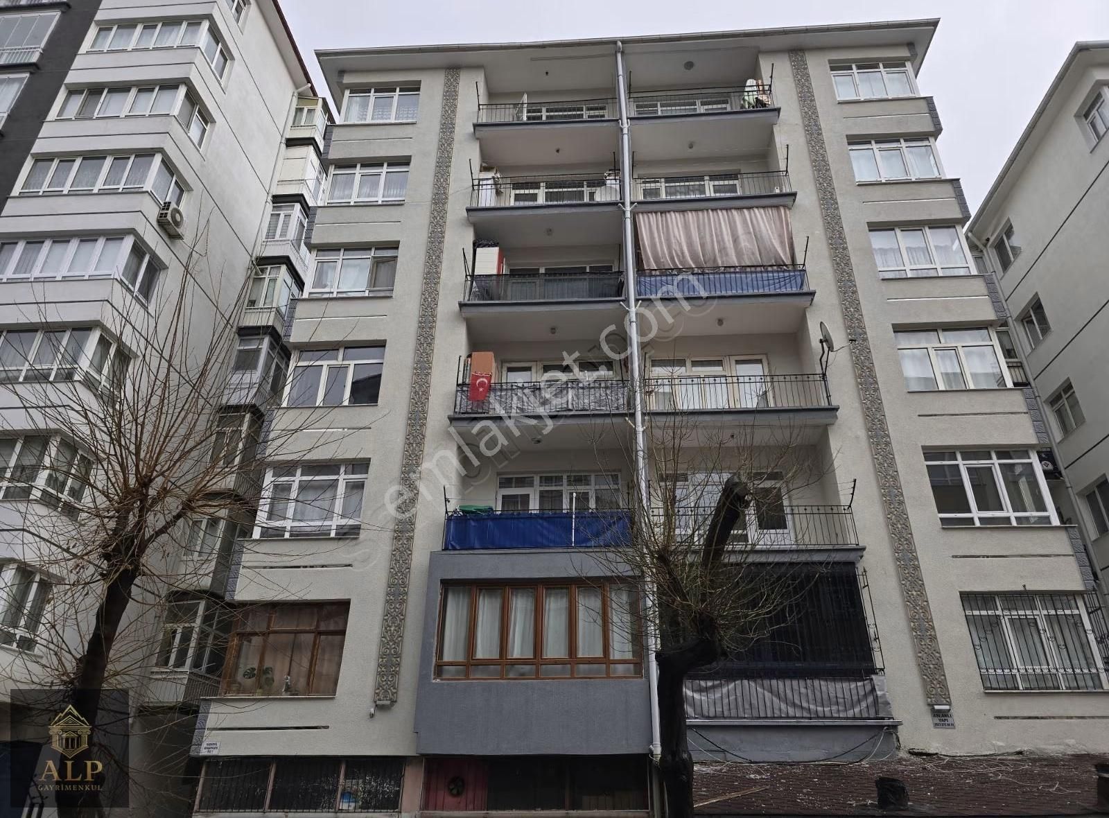 Alp Gayrimenkul'den Hastane Metroda Asansörlü İskanlı Ön Cephe - Görsel 8