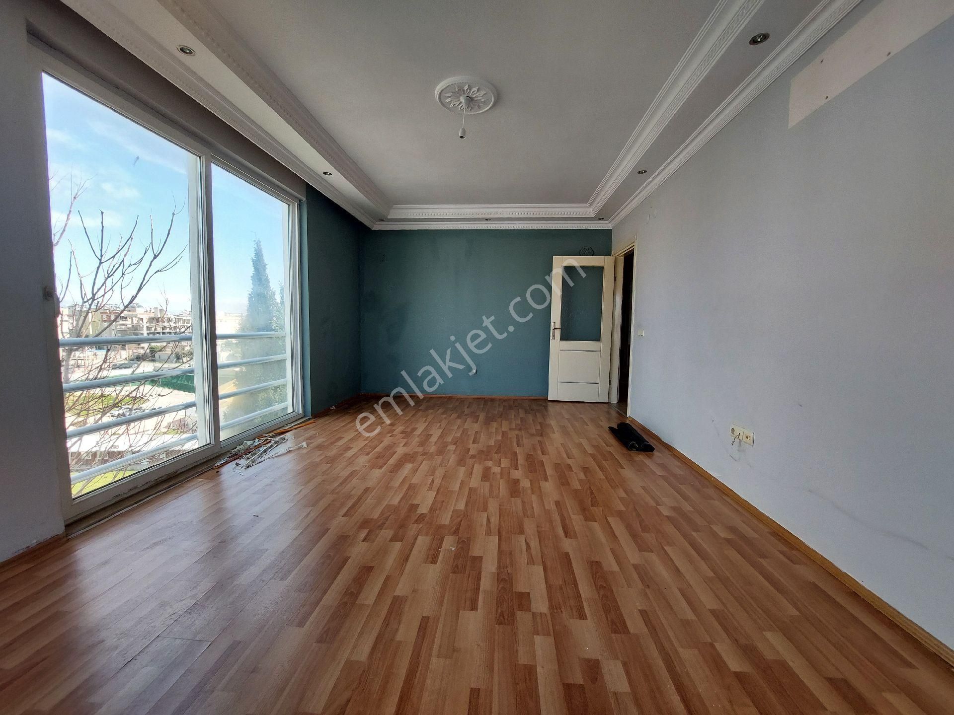 Kızılarık Mah. Full Krediye Ve Yabancı Satışına Uygun 3+1 Satılık - Görsel 5