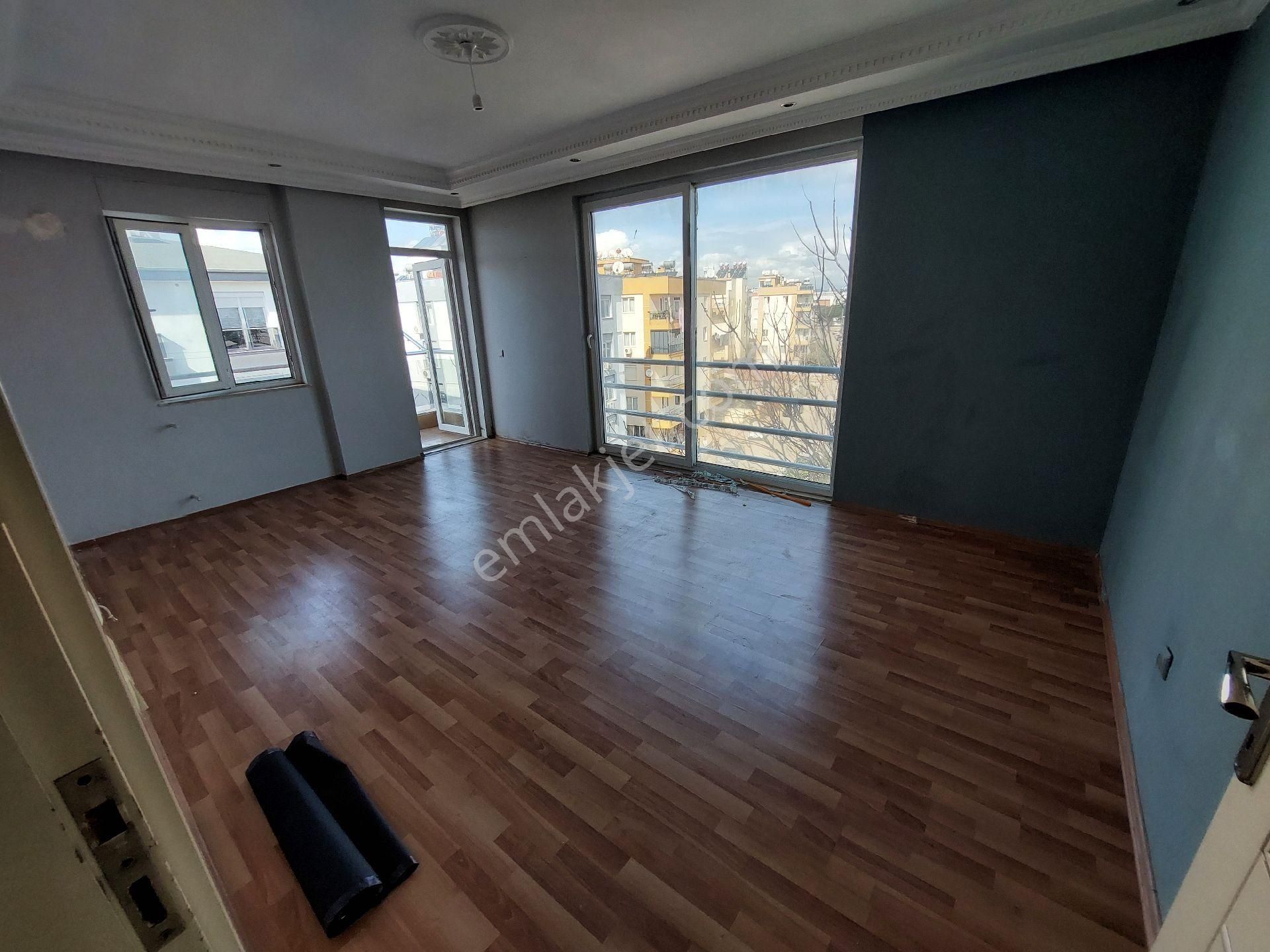 Kızılarık Mah. Full Krediye Ve Yabancı Satışına Uygun 3+1 Satılık - Görsel 3