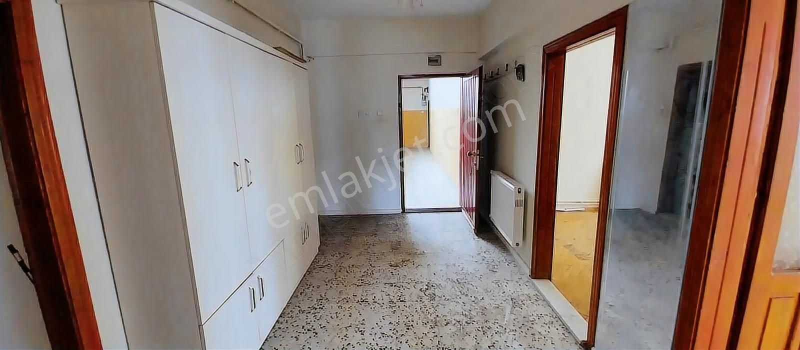 Kayseri Kocasinan Mithatpaşa 3+1 Kiralık Kombili Daire Ev Bina - Görsel 6