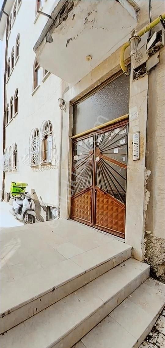 Kayseri Kocasinan Mithatpaşa 3+1 Kiralık Kombili Daire Ev Bina - Görsel 15