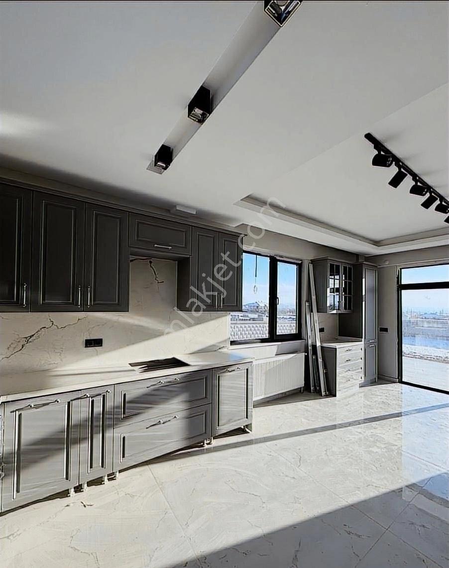 Kayseri Kocasinan Güneşli Satılık 4.5+1 Villa Musatakil Ev Bina - Görsel 5