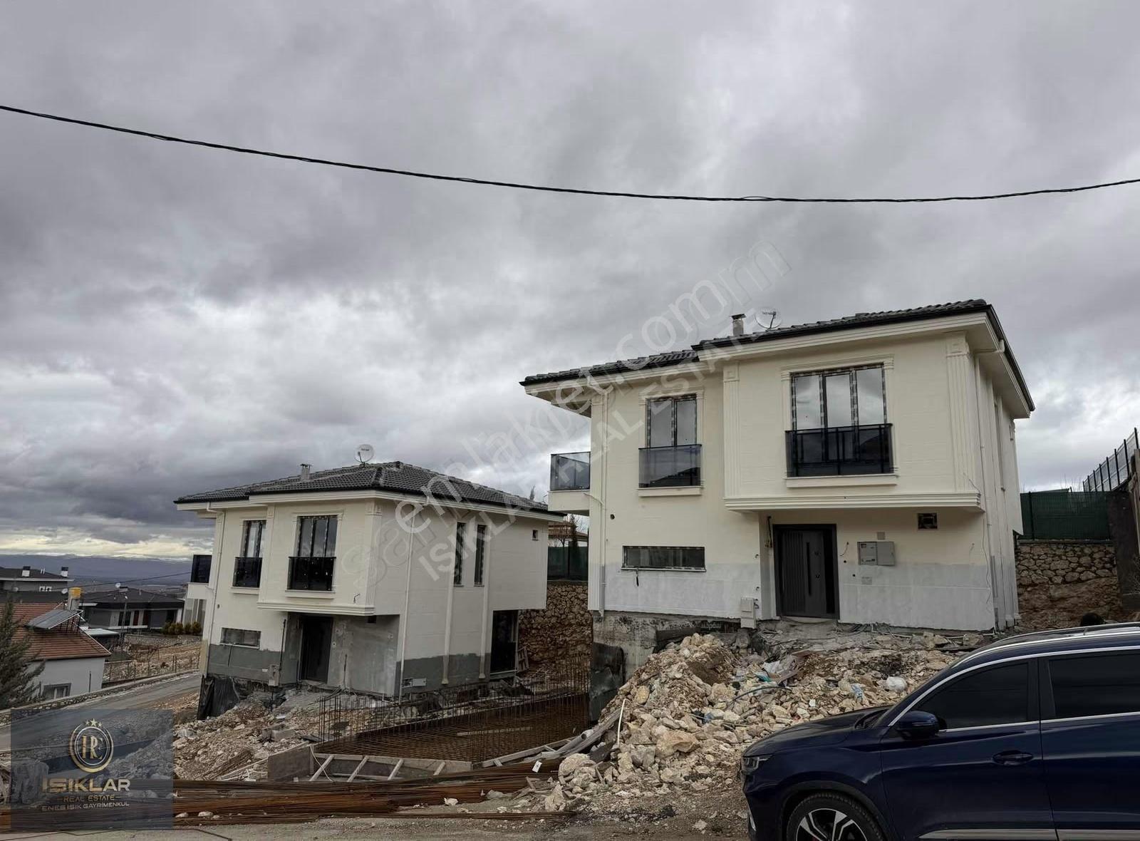 Tecde Kanal Üstü 4+1 Sıfır Villa - Ene Işık Gayrimenkul - Görsel 26
