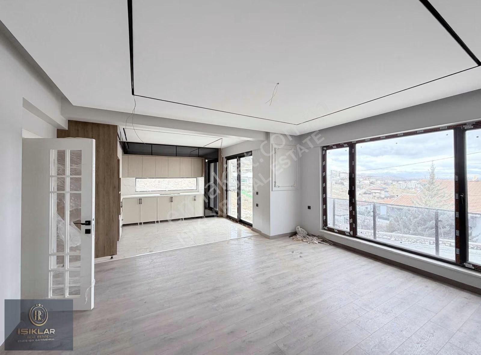 Tecde Kanal Üstü 4+1 Sıfır Villa - Ene Işık Gayrimenkul - Görsel 11