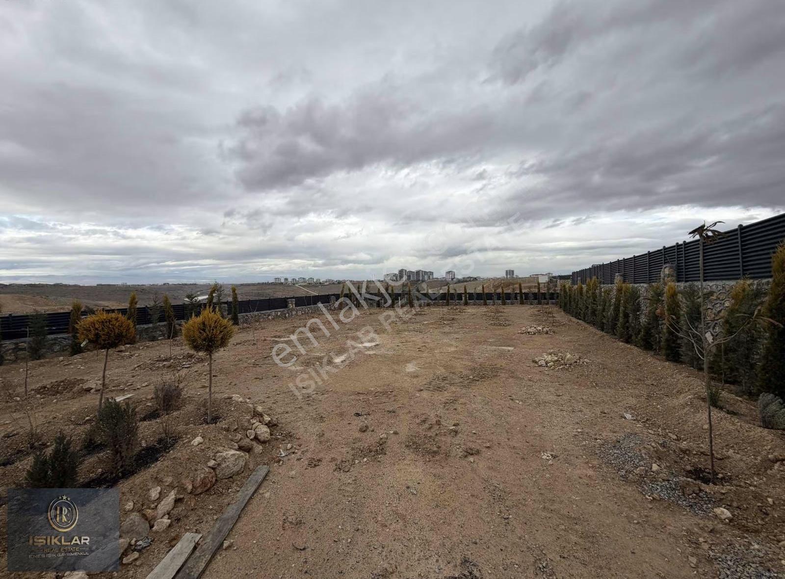 Enes Işık 'tan İmarlı, Yapılı 870m² Satılık Arsa - Görsel 6