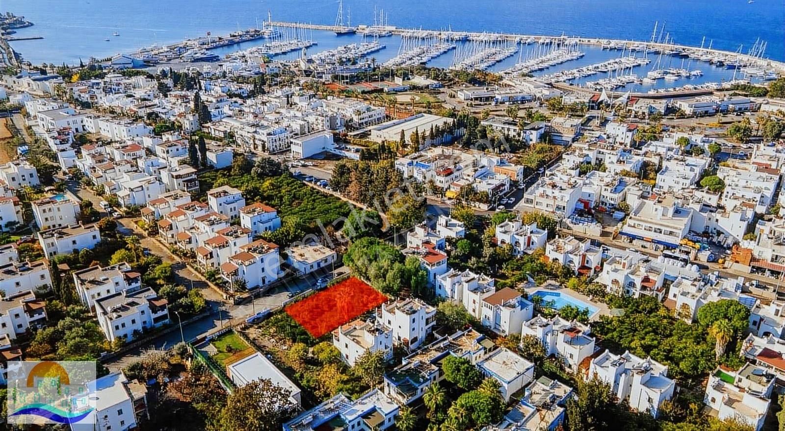 Bodrum Turgutreis'te Deniz Yakını, Ruhsatlı 336 M² Satılık Arsa