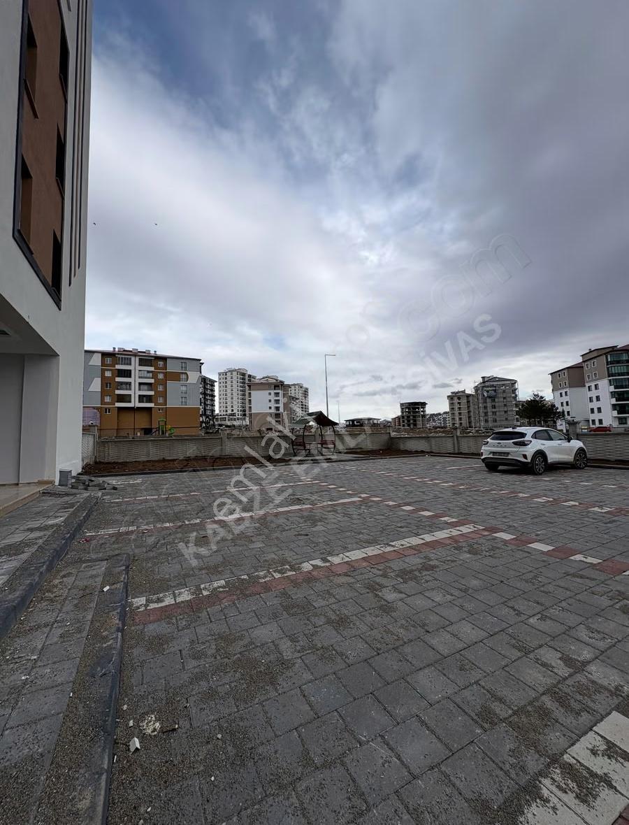 Kabze Emlaktan Sivas Mrk.eğri Köprü Mh.cadde Üzeri Satılık Daire - Görsel 31