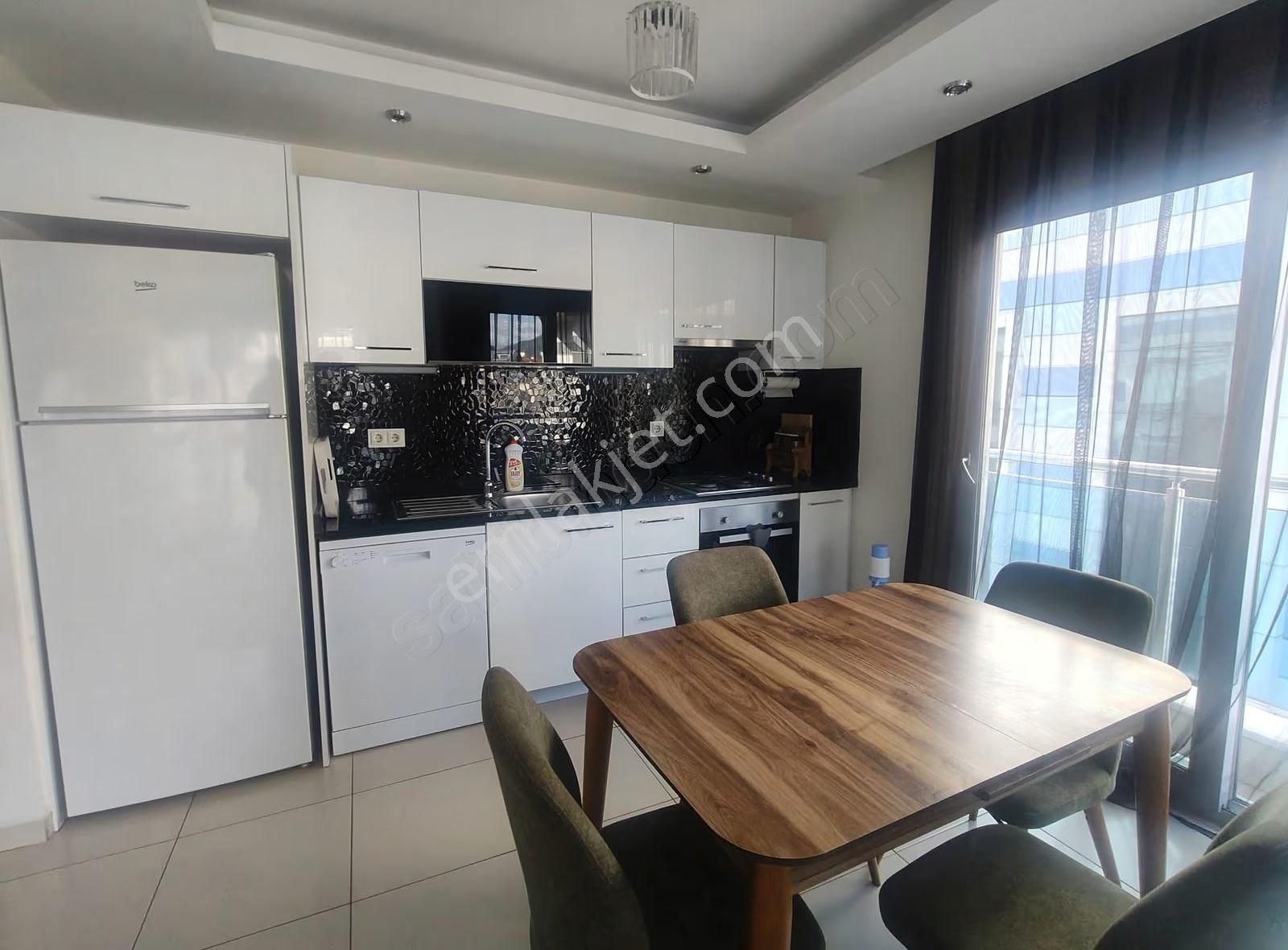 Oba Hastane Bölgesinde 1+1 Eşyalı Crystal Nova Sitesi - Görsel 9