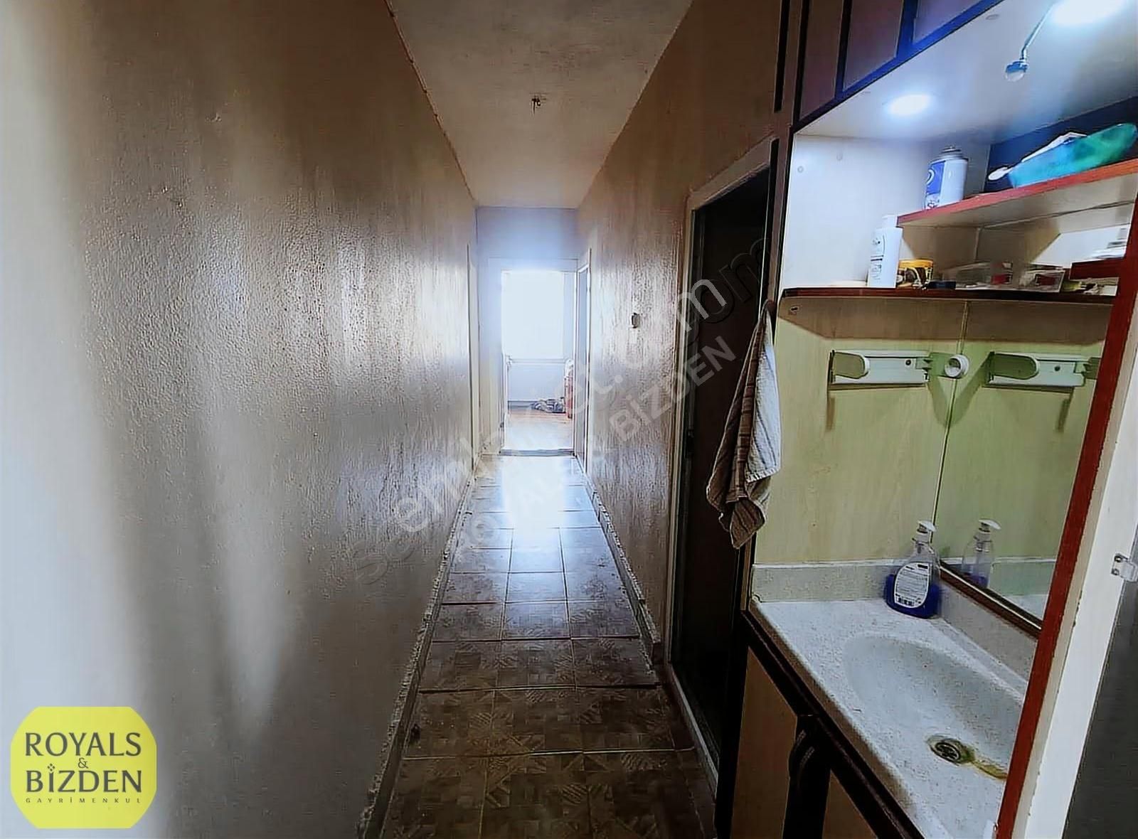 Bizden Satılık -- Şehir Manzaralı -- 3+1 Arakat Asansörlü Daire - Görsel 32