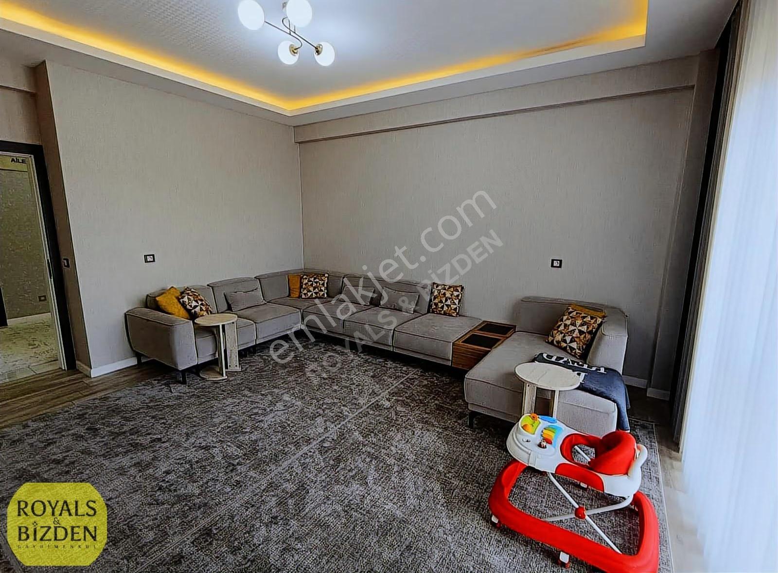 Karatay Kanal Caddesine 100 M. Müstakil 5+1 Bizden Satılık Villa - Görsel 8
