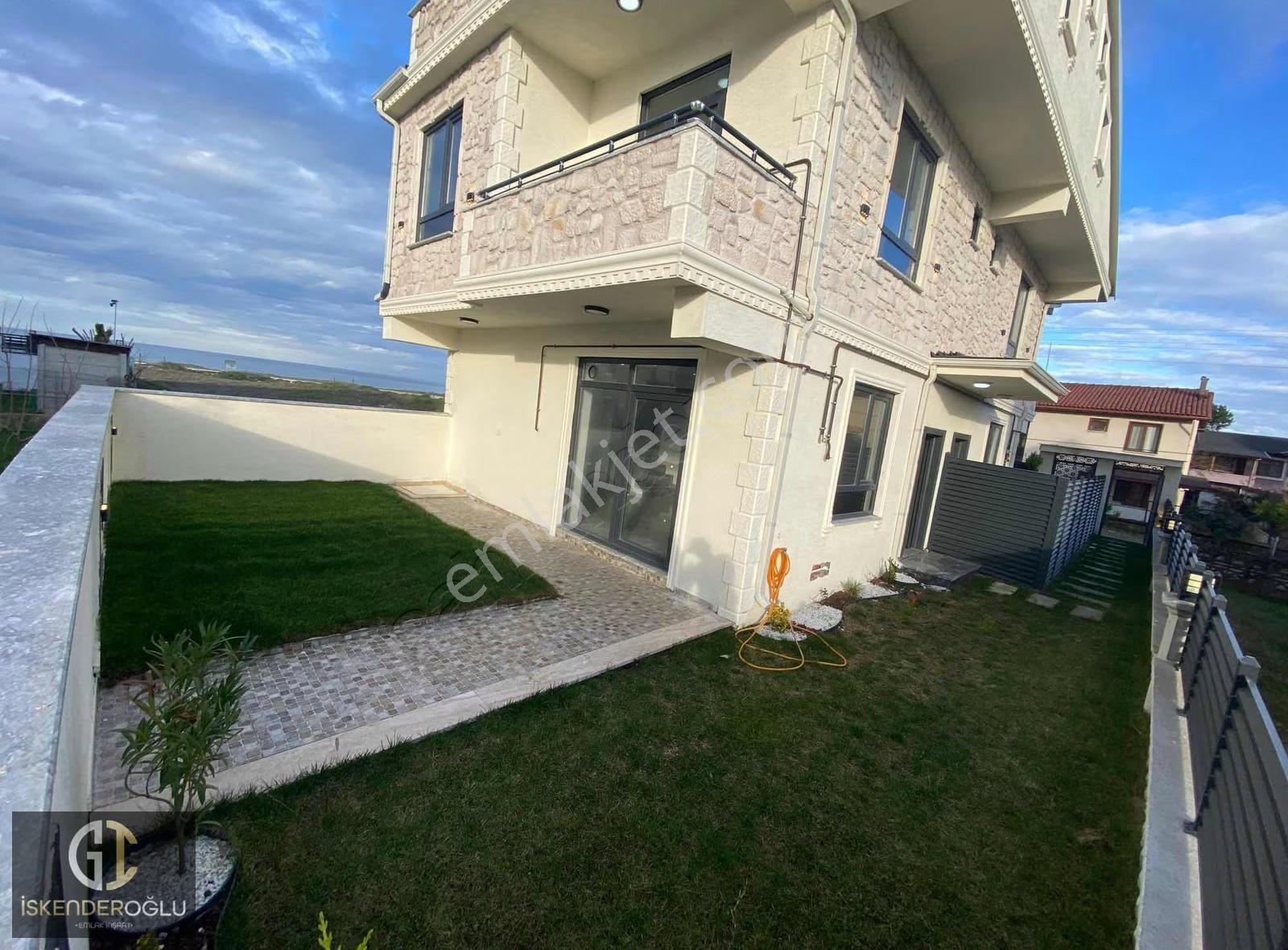 Denize 1.parsel Havuzlu 4+1 Lüsk Villa - Görsel 22