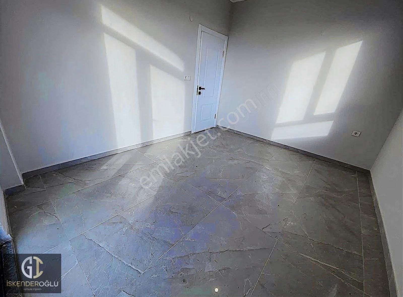 Denize 1.parsel Havuzlu 4+1 Lüsk Villa - Görsel 20