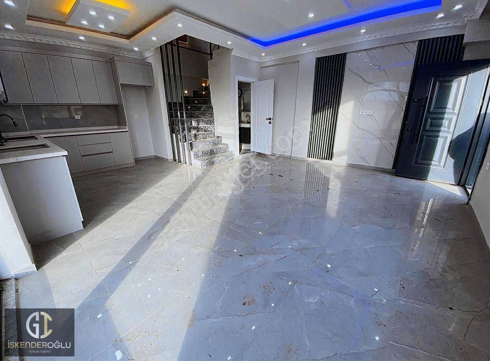 Denize 1.parsel Havuzlu 4+1 Lüsk Villa - Görsel 10