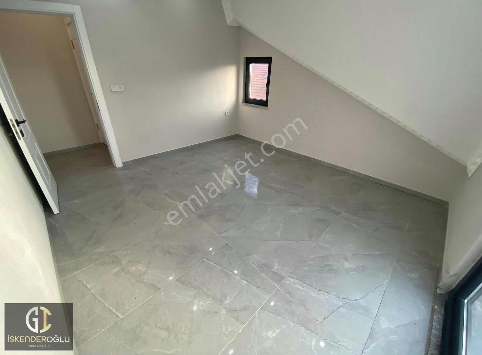 Denize 1.parsel Havuzlu 4+1 Lüsk Villa - Görsel 21