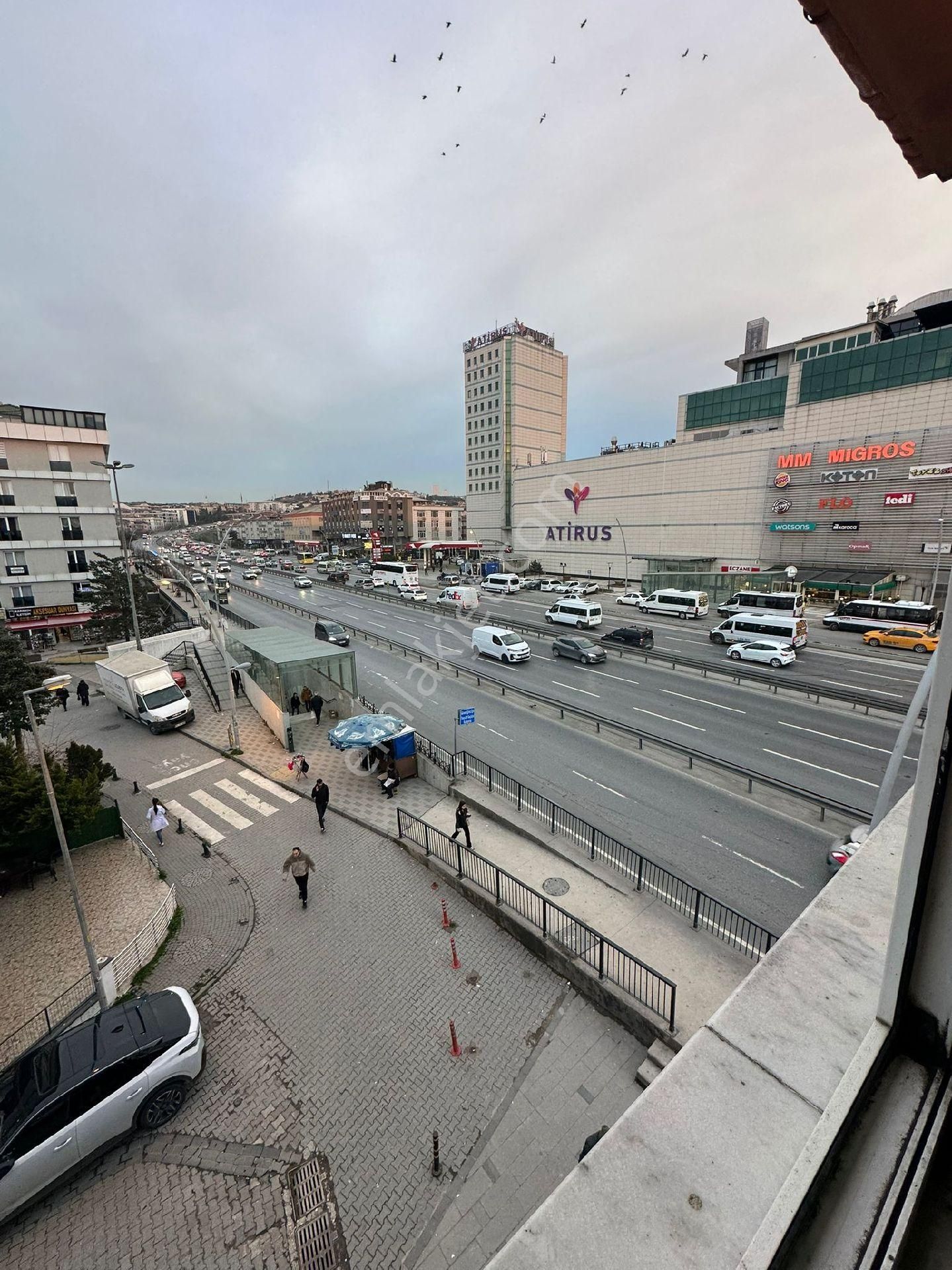 Büyükçekmece Merkezde Kiralık Ofis - Görsel 8