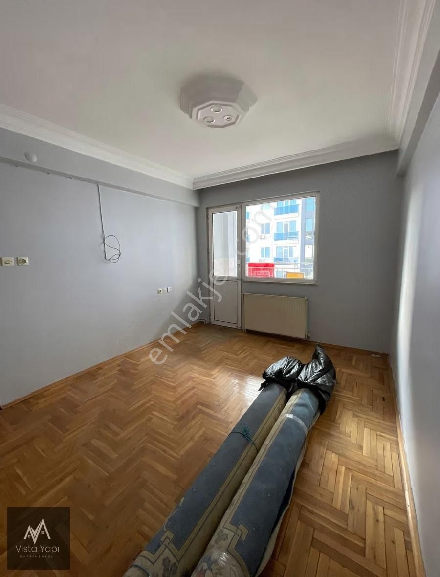 Vista Yapı'dan Metrobüse Yakın Aile Sitesinde Kiralık 3+1 - Görsel 11