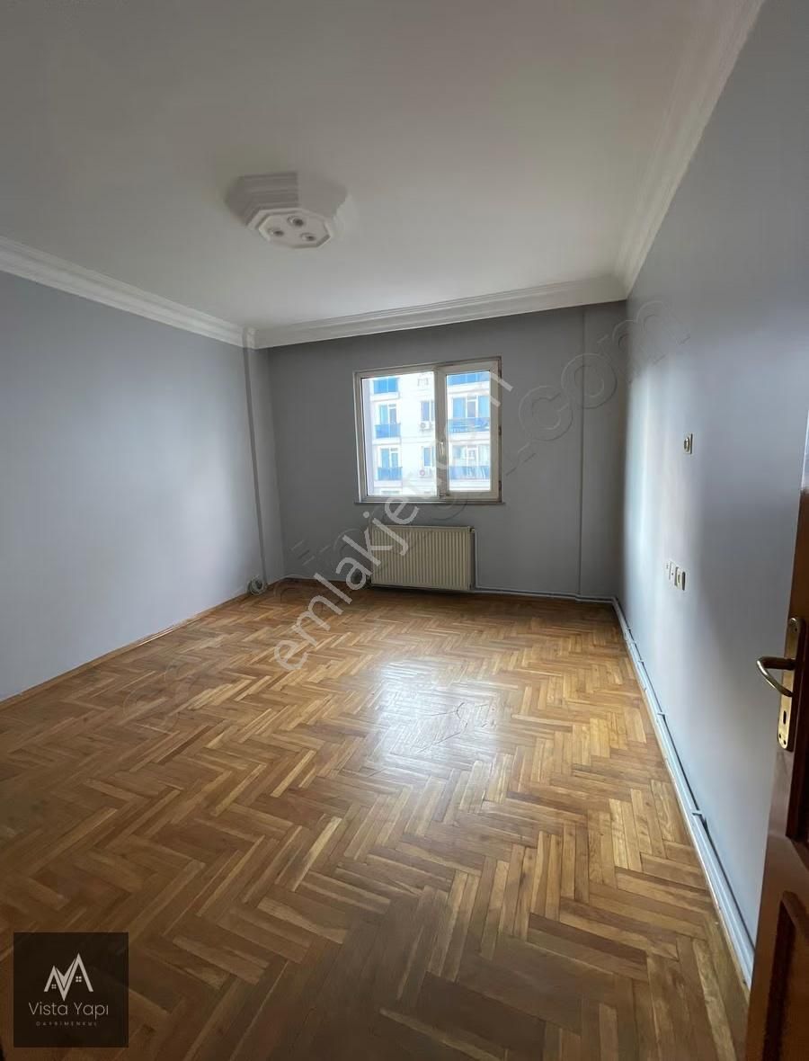 Vista Yapı'dan Metrobüse Yakın Aile Sitesinde Kiralık 3+1 - Görsel 24