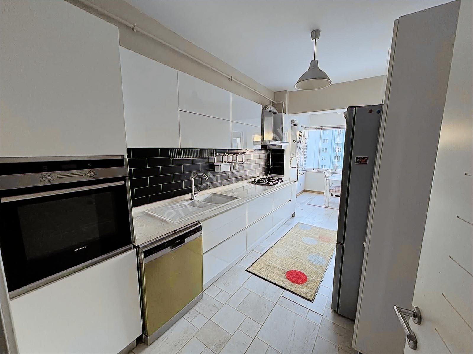 Beylikdüzü Umut Sitesi'nde Boş Eşyalı Kaçırılmaz Daire. - Görsel 9