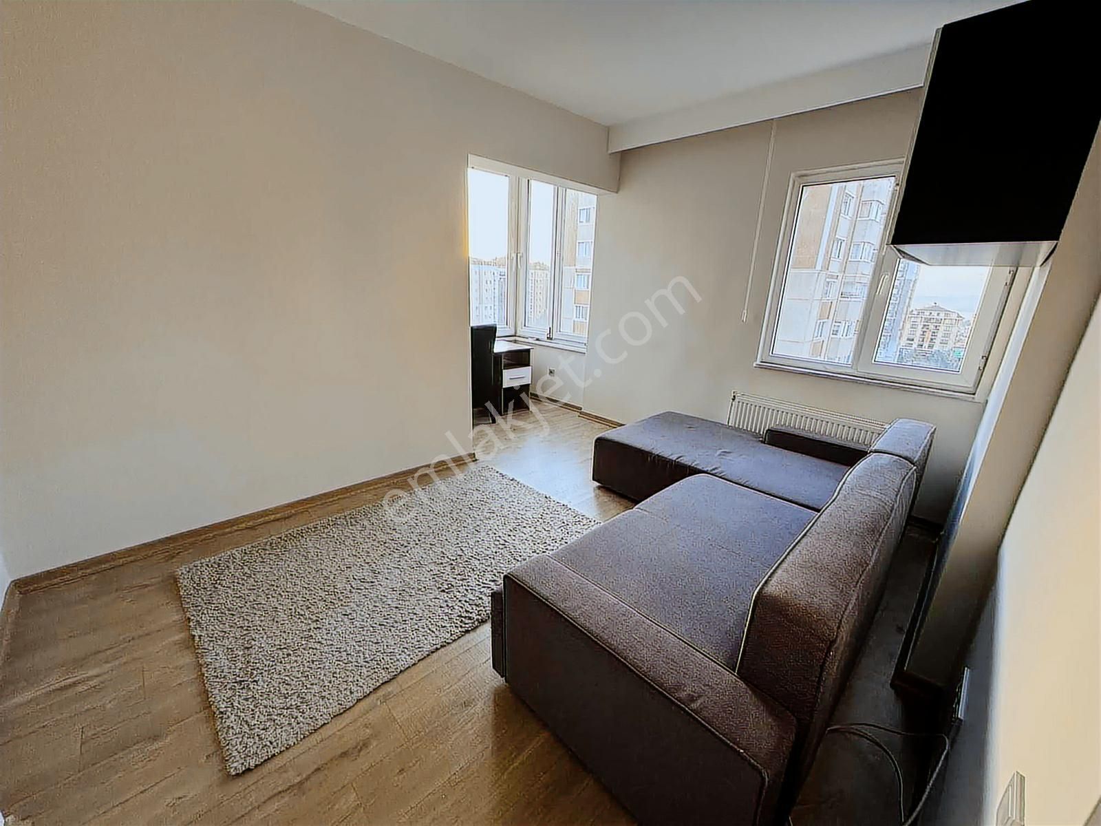 Beylikdüzü Umut Sitesi'nde Boş Eşyalı Kaçırılmaz Daire. - Görsel 2