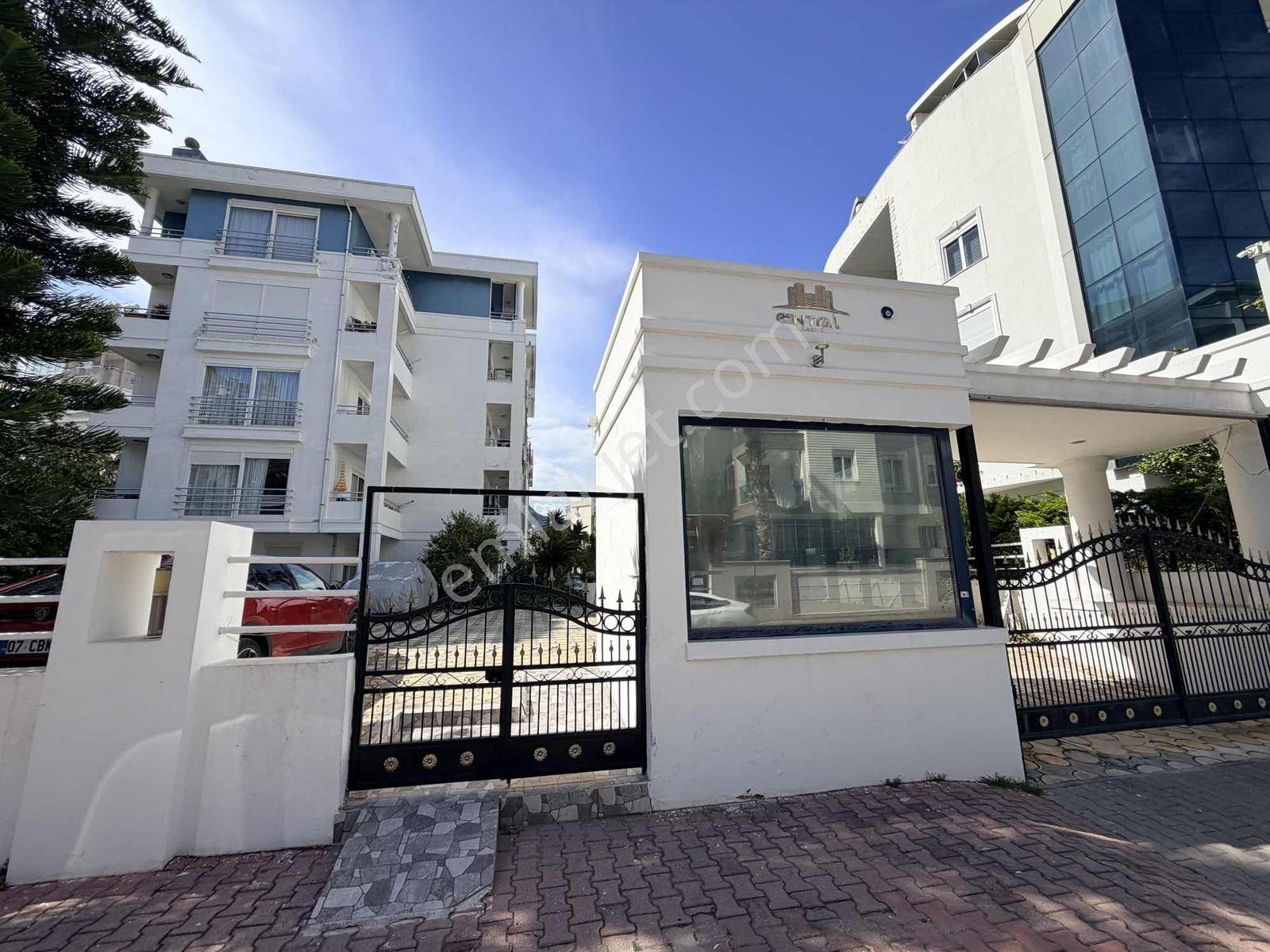 Poınt Invest'ten Central Resort 1+1 Denize 500m2 - Görsel 33