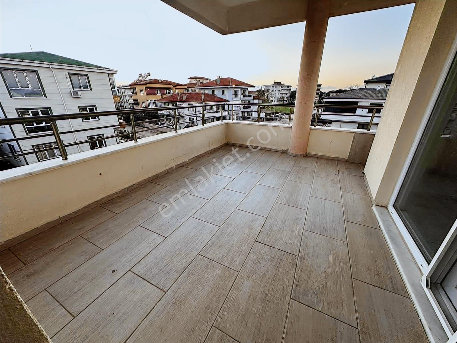 Büyük Geniş 3+1 Müstakil Tadında Bahçeli Doğalgazlı - Görsel 3