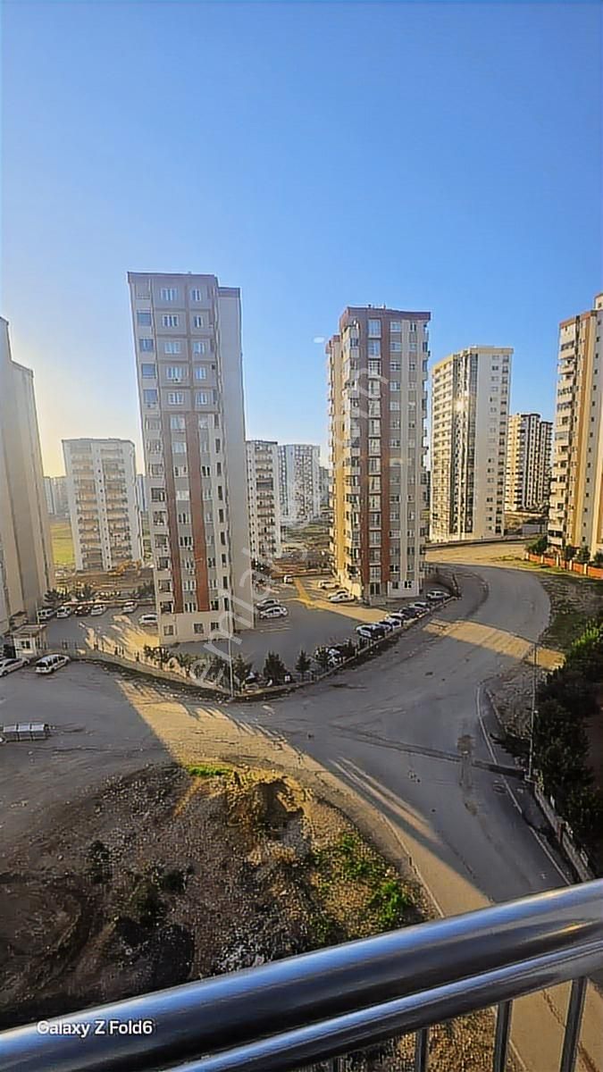 Vesile'den Eşyalı 1+1 Merkezi Lokasyonda - Görsel 4