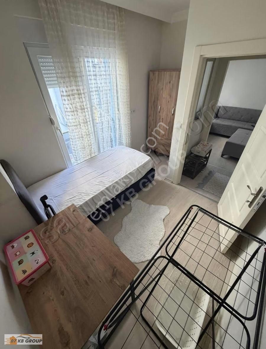 07kb Emlaktan Kültürde Sitede Arakat Eşyalı 1+1 Kiralık Daire - Görsel 10