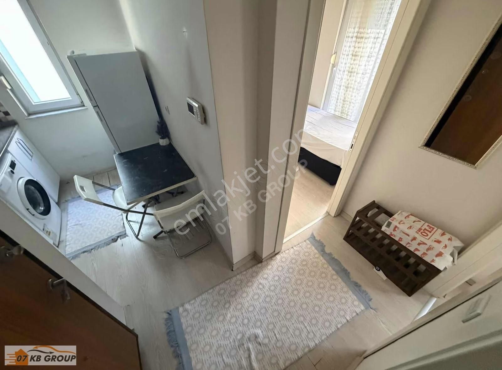 07kb Emlaktan Kültürde Sitede Arakat Eşyalı 1+1 Kiralık Daire - Görsel 12